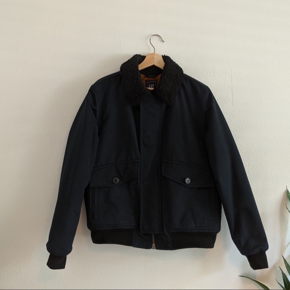 Gap bomber jacket size S